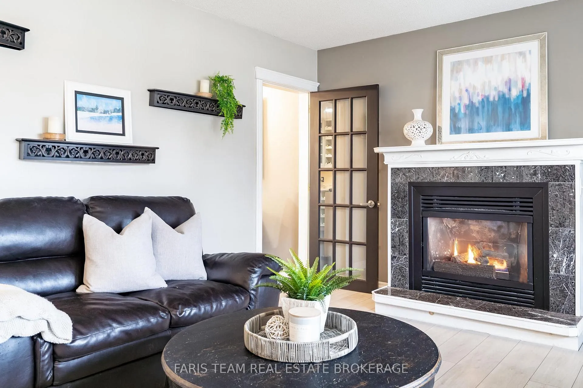 Photo 18 of 44 Regent Street, Kawartha Lakes, Lindsay — HOMEH
