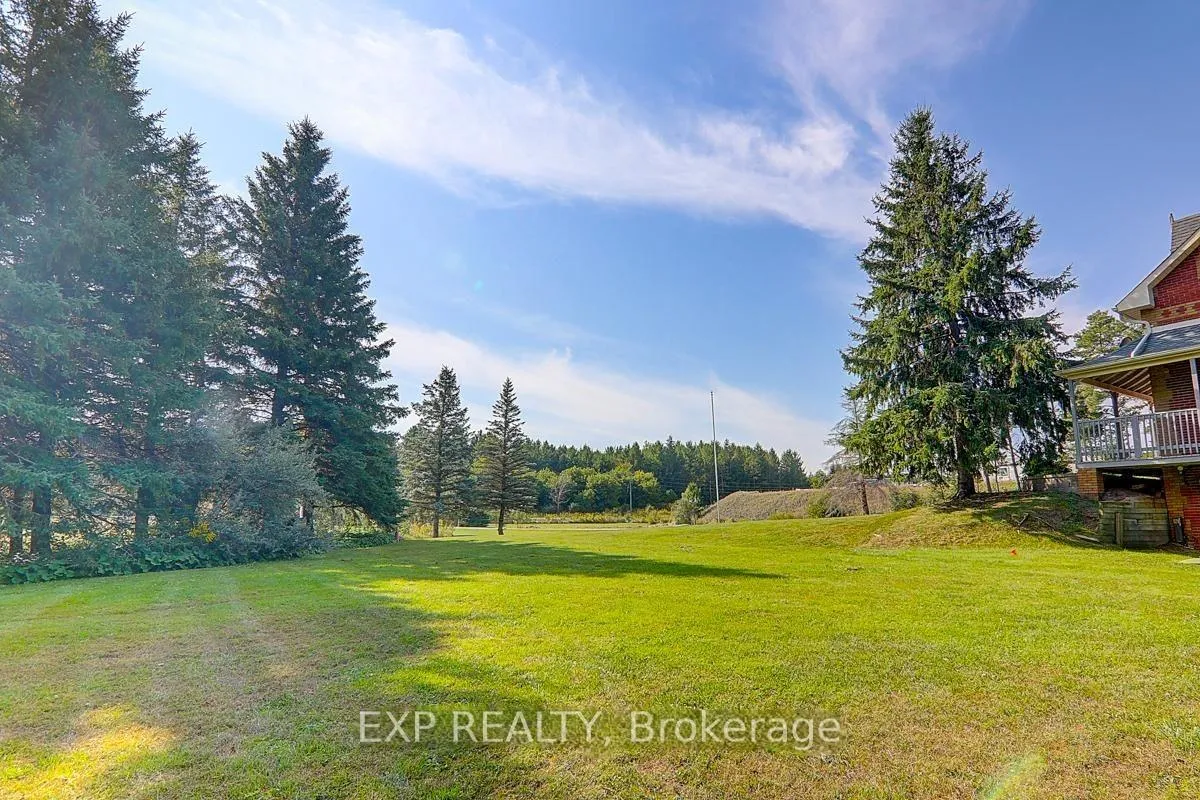Photo 8 of 2768 Davis Drive, East Gwillimbury, Rural East Gwillimbury — HOMEH