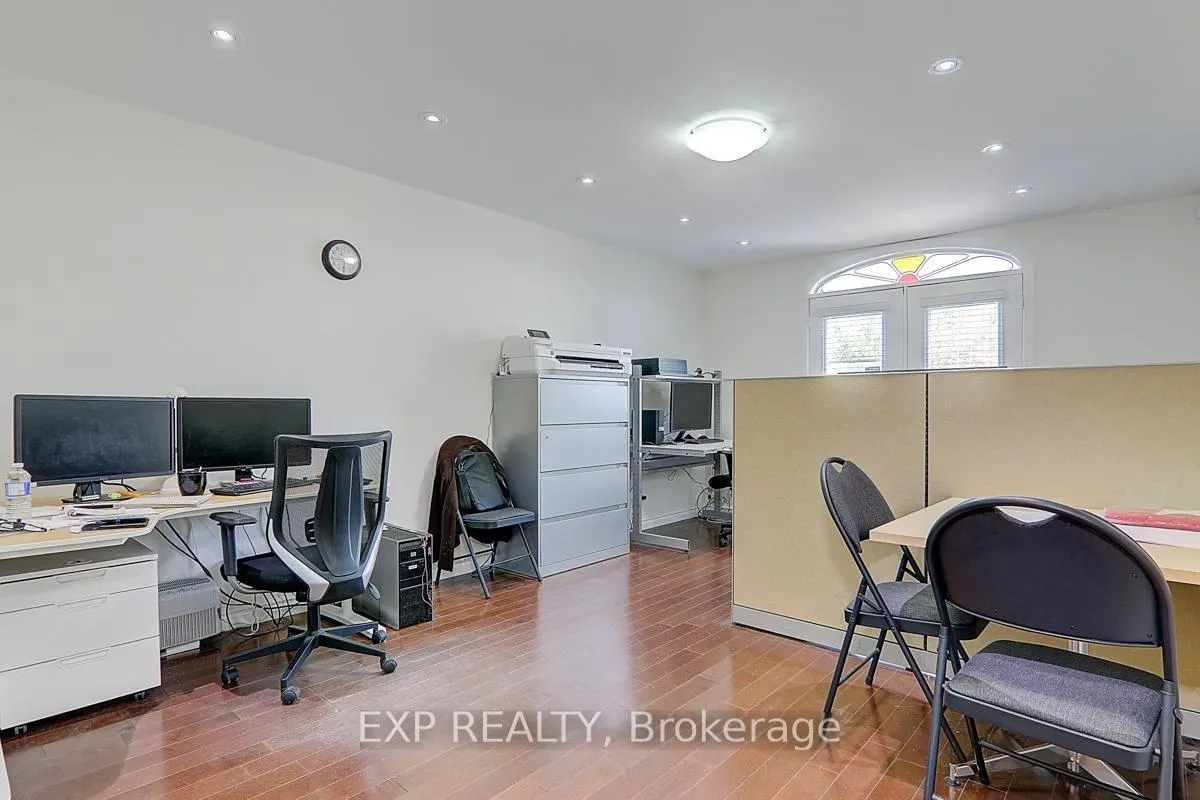 Photo 19 of 2768 Davis Drive, East Gwillimbury, Rural East Gwillimbury — HOMEH