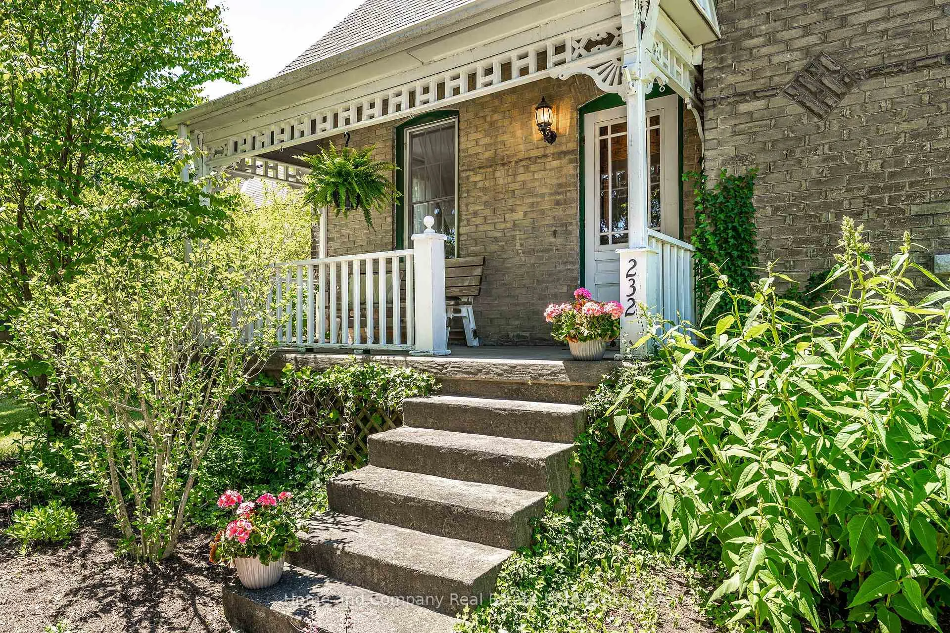 Photo 2 of 232 Thomas Street, St. Marys — HOMEH