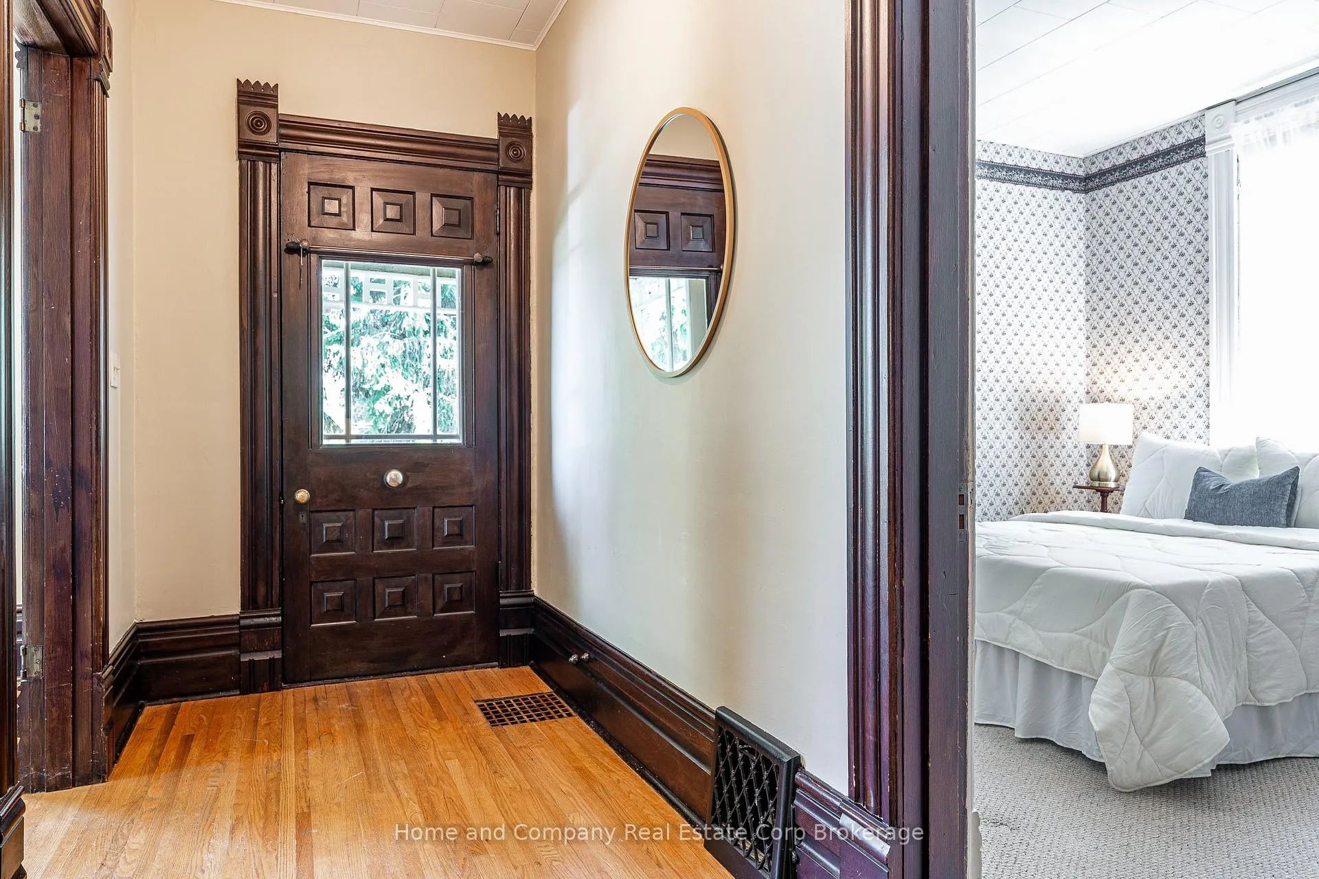 Photo 5 of 232 Thomas Street, St. Marys — HOMEH