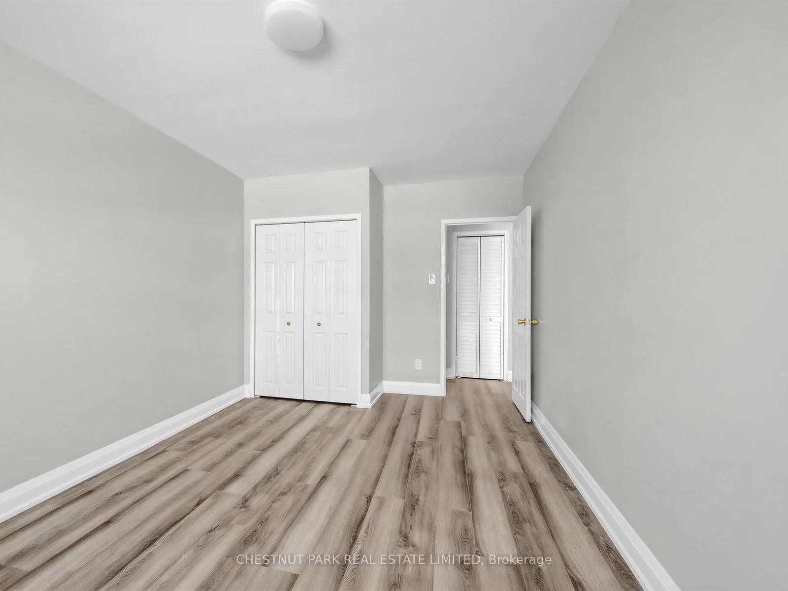Photo 18 of Unit 404, 2 Ridelle Avenue, Toronto, Forest Hill North — HOMEH