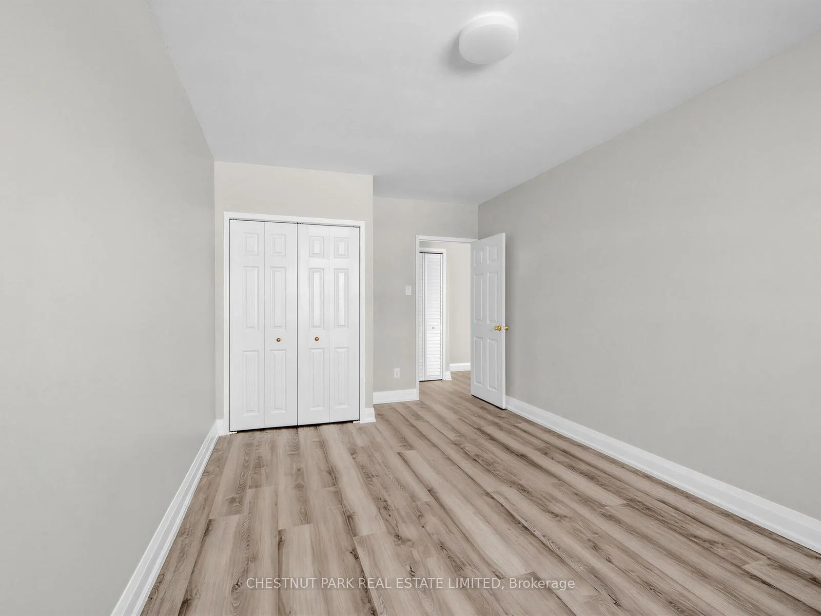 Photo 19 of Unit 404, 2 Ridelle Avenue, Toronto, Forest Hill North — HOMEH