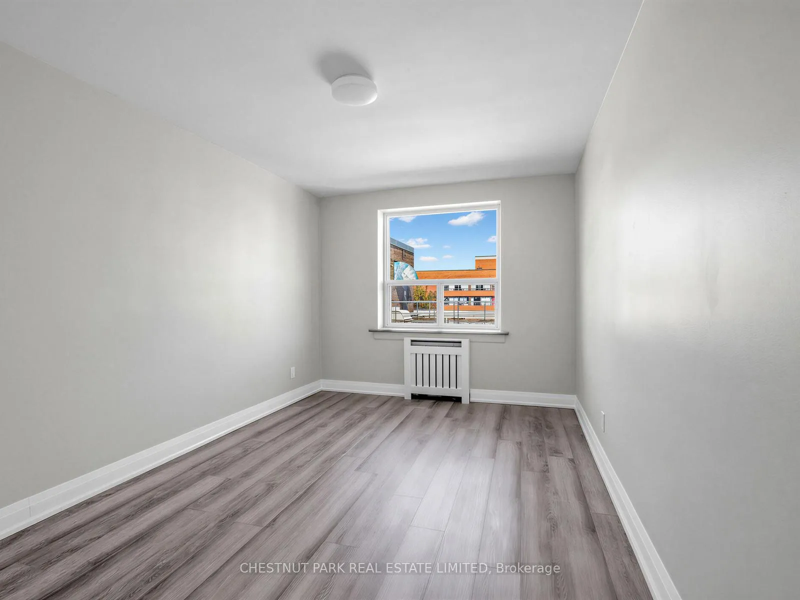 Photo 20 of Unit 404, 2 Ridelle Avenue, Toronto, Forest Hill North — HOMEH