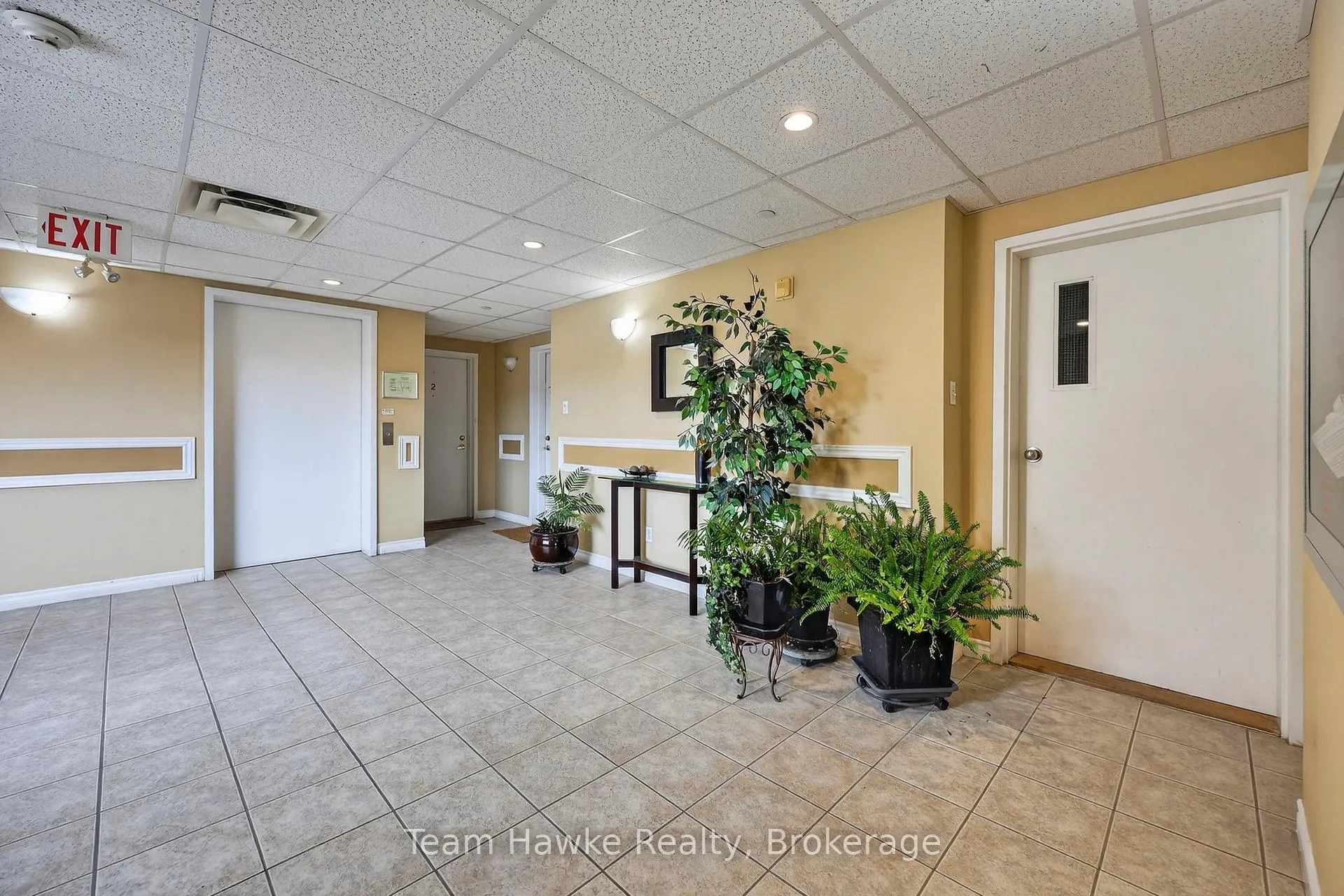 Photo 7 of Unit PH4, 4 Beck Boulevard, Penetanguishene — HOMEH