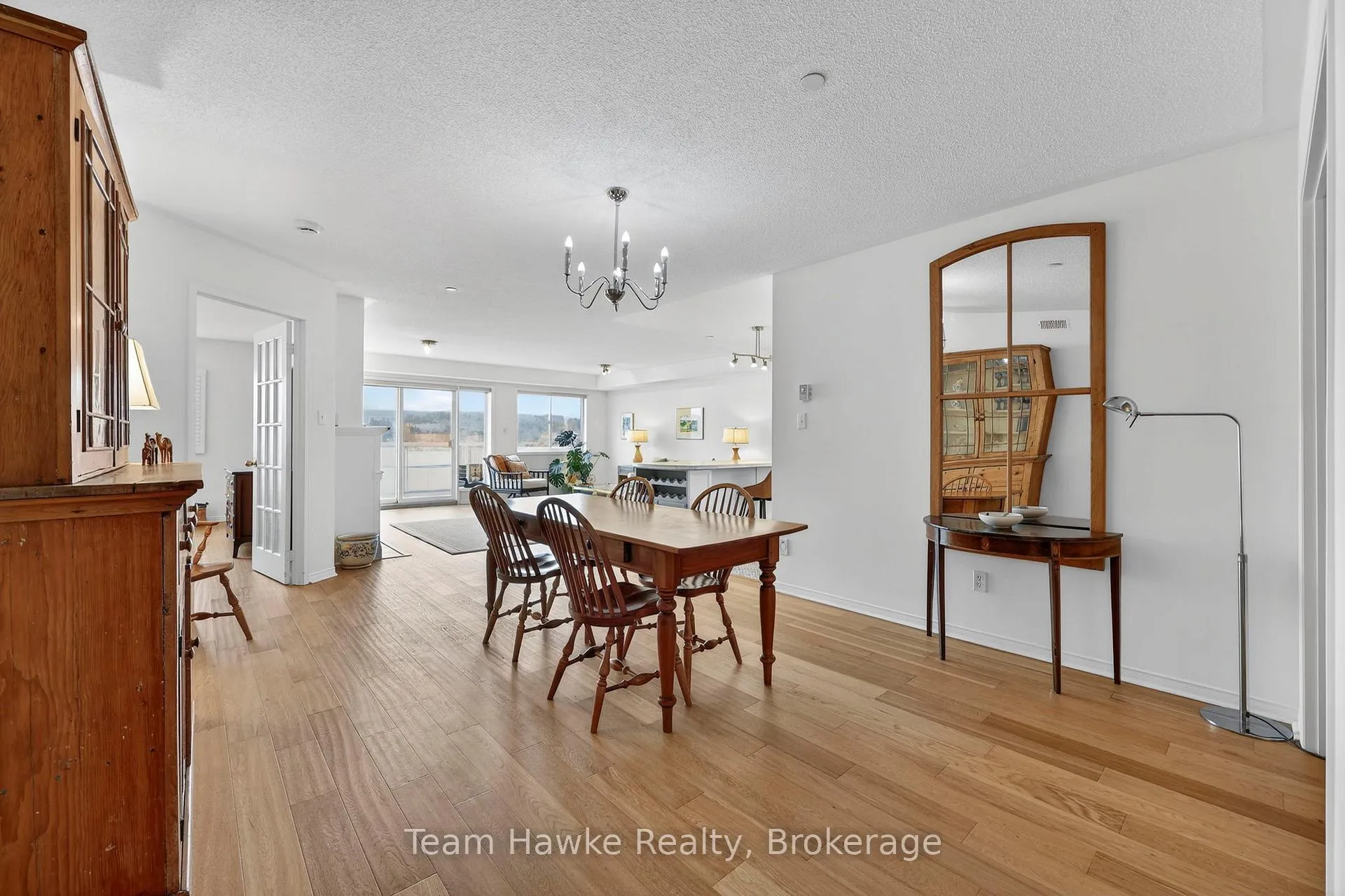 Photo 10 of Unit PH4, 4 Beck Boulevard, Penetanguishene — HOMEH