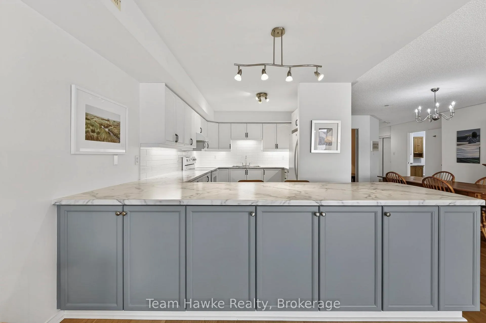 Photo 14 of Unit PH4, 4 Beck Boulevard, Penetanguishene — HOMEH