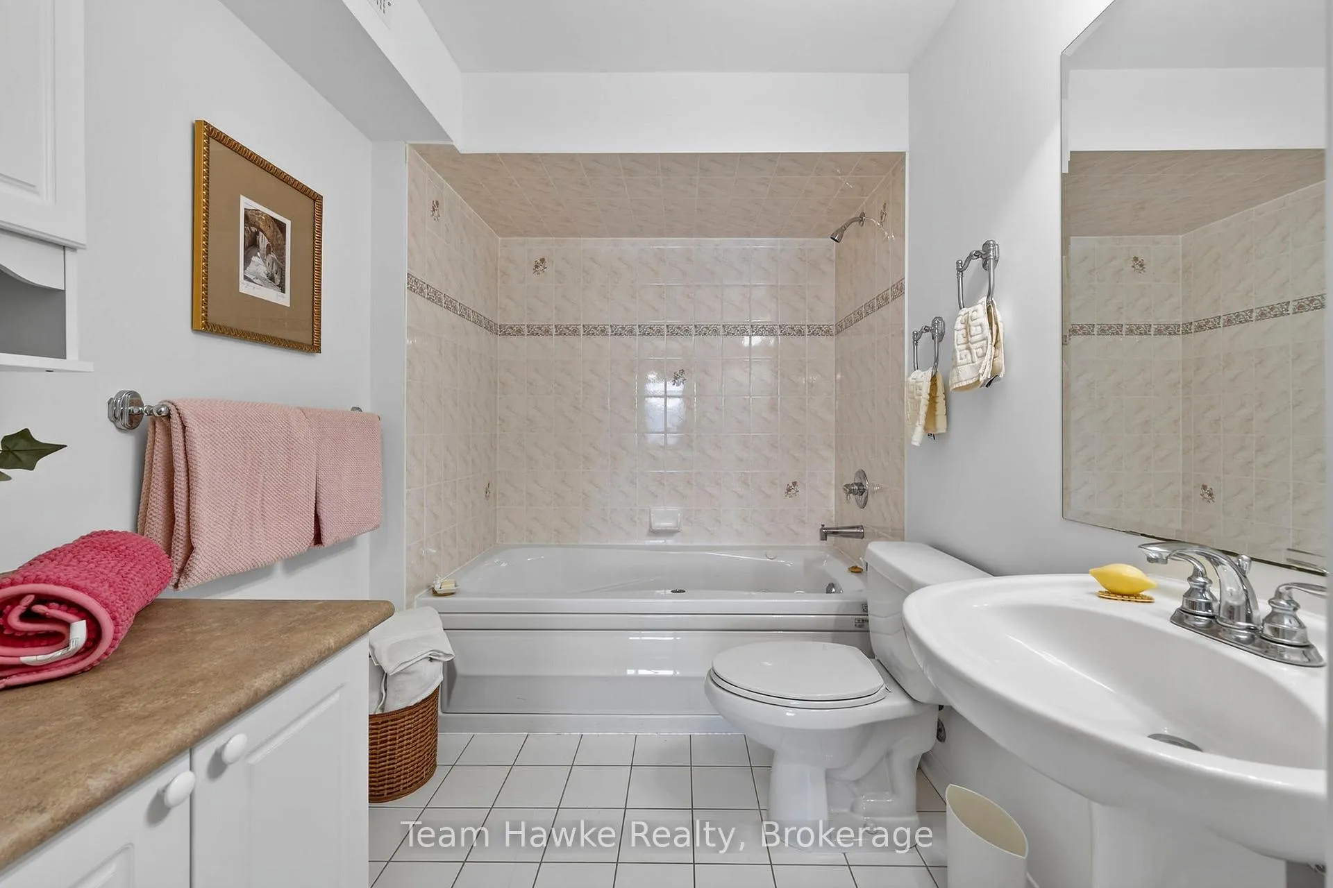 Photo 25 of Unit PH4, 4 Beck Boulevard, Penetanguishene — HOMEH