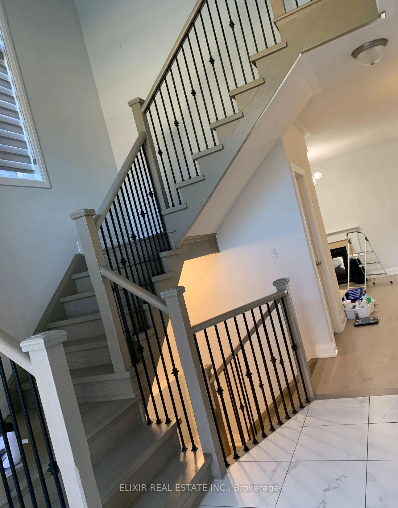 Photo 12 of 110 BrushWood Drive, Brampton, Bram West — HOMEH