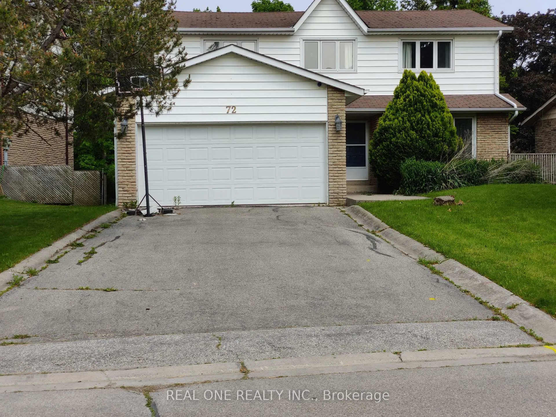 Front of 72 Liebeck Crescent