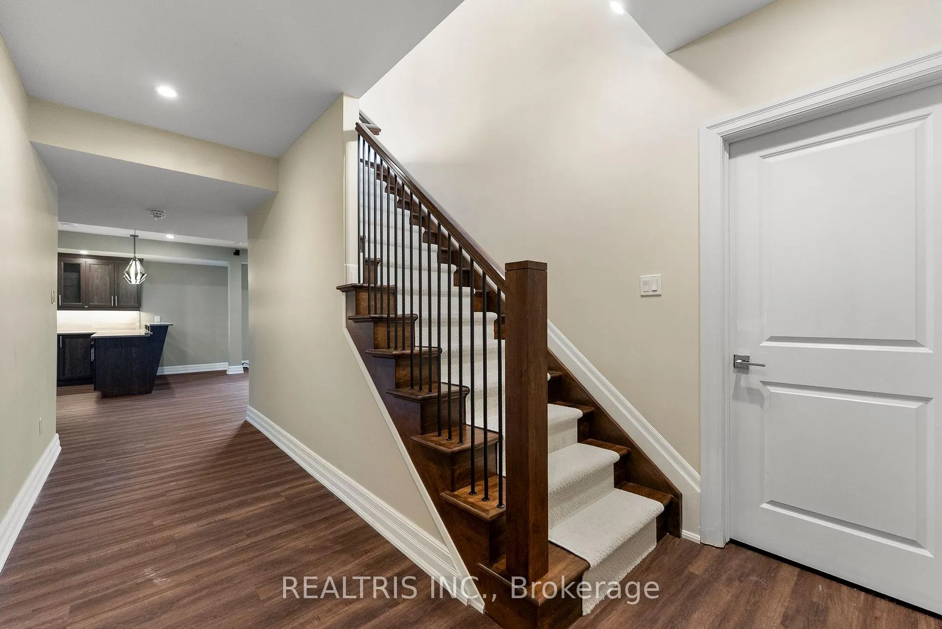 Photo 18 of 5813 Red Castle Ridge, Ottawa, Manotick East to Manotick Station — HOMEH