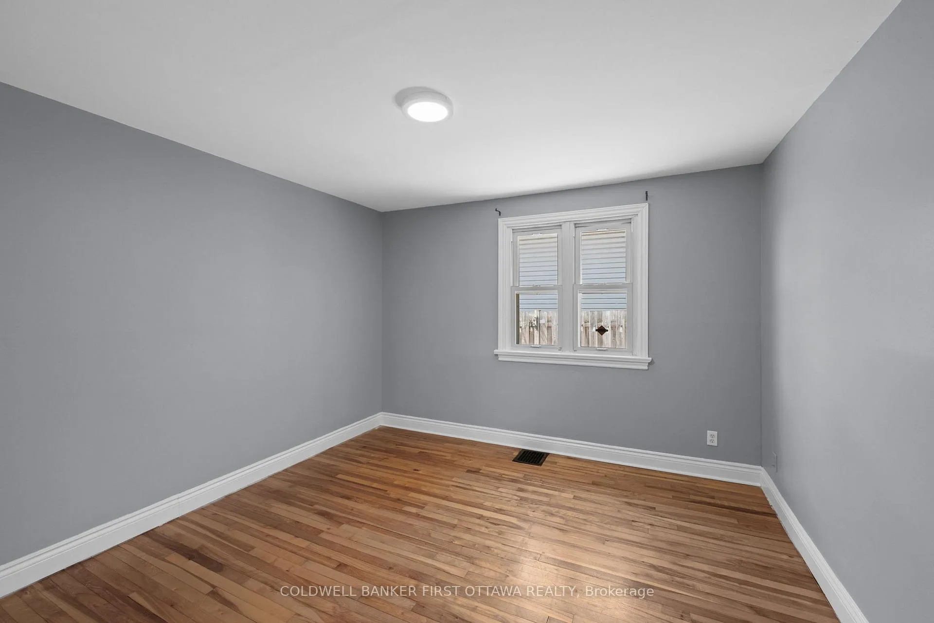 Photo 22 of 1246 Kitchener Avenue, Ottawa, Ellwood — HOMEH