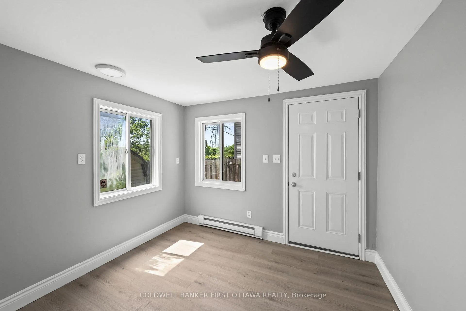Photo 29 of 1246 Kitchener Avenue, Ottawa, Ellwood — HOMEH