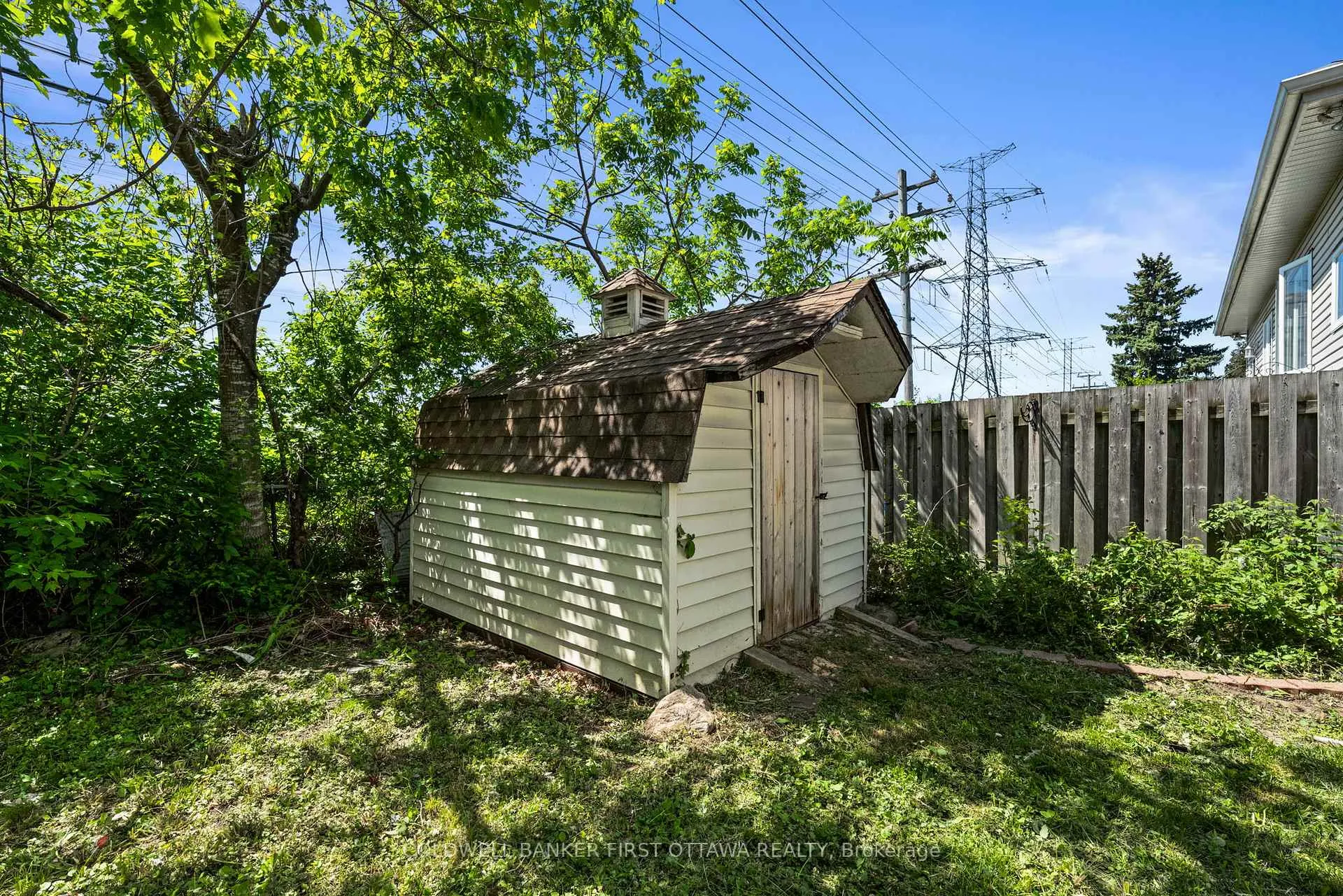 Photo 36 of 1246 Kitchener Avenue, Ottawa, Ellwood — HOMEH