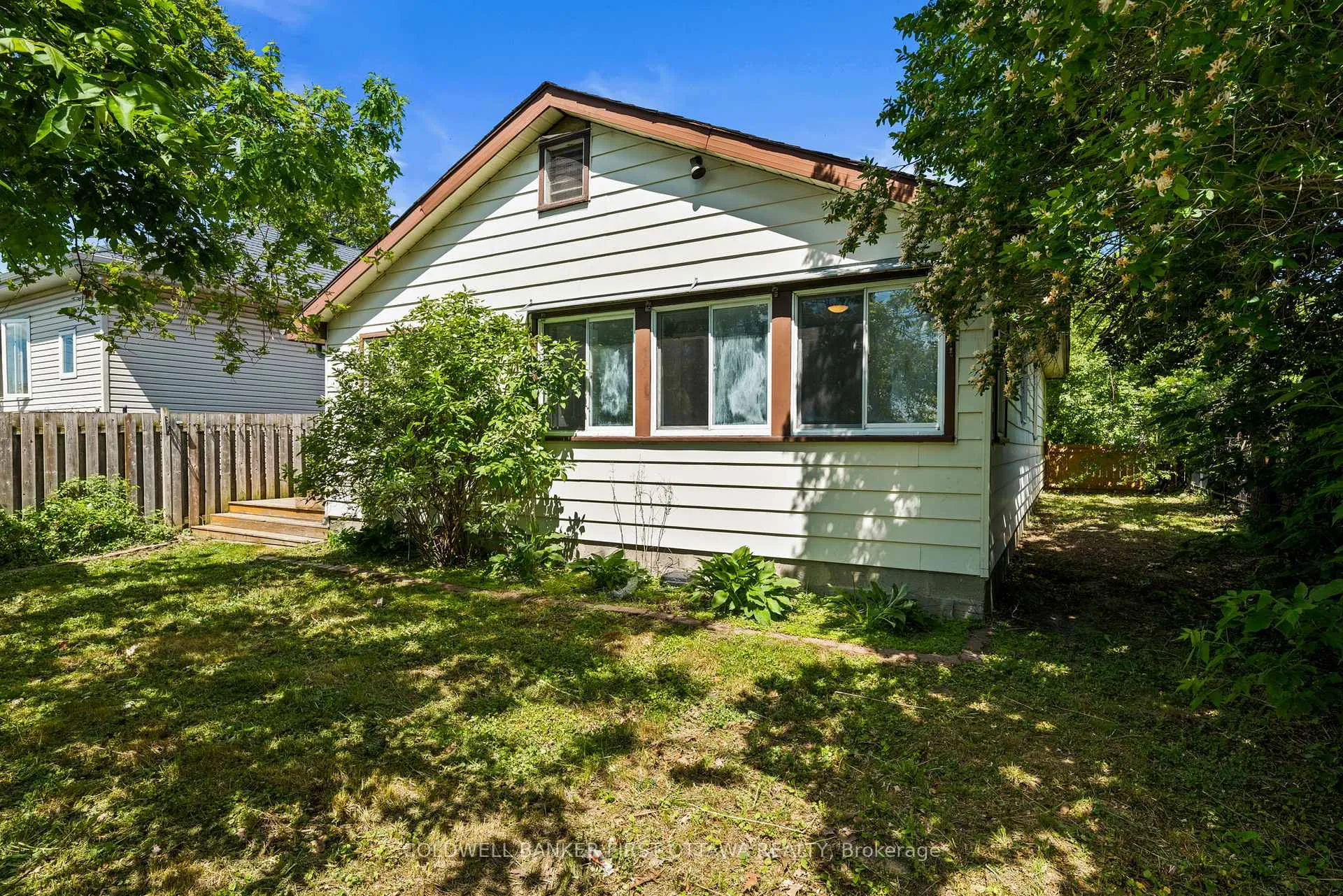 Photo 37 of 1246 Kitchener Avenue, Ottawa, Ellwood — HOMEH