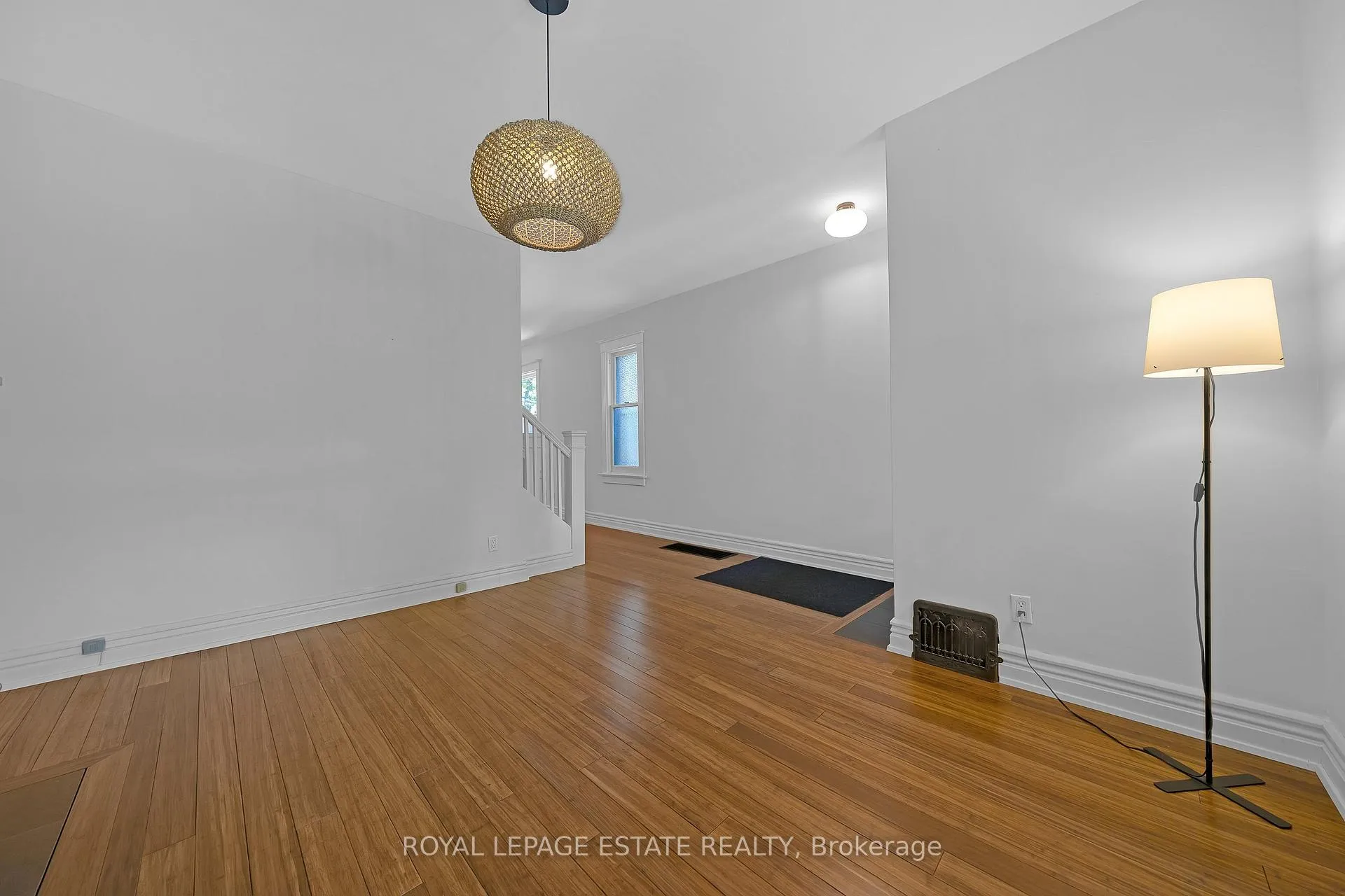 Photo 9 of 101 Silver Birch Avenue, Toronto, The Beaches — HOMEH