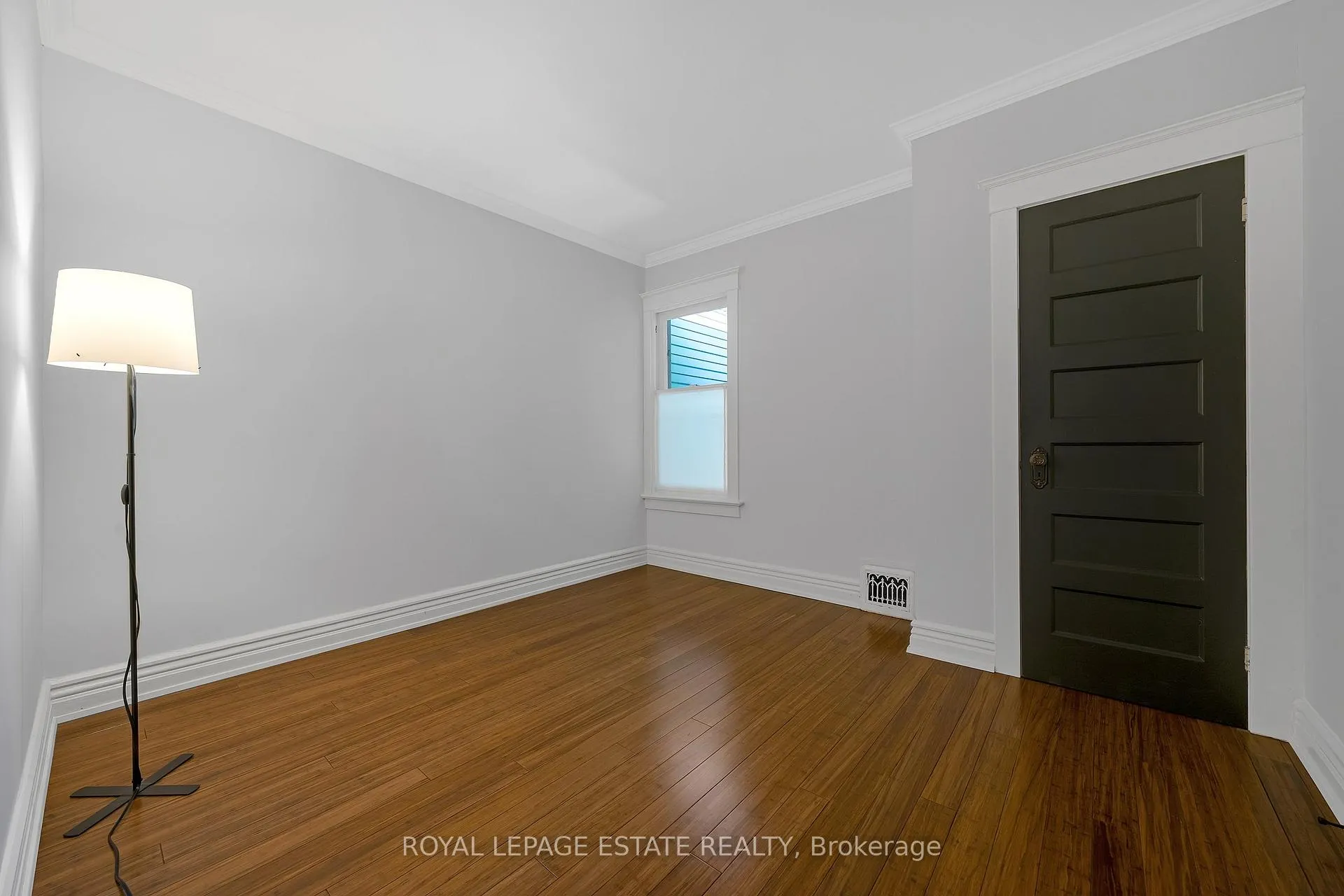 Photo 27 of 101 Silver Birch Avenue, Toronto, The Beaches — HOMEH