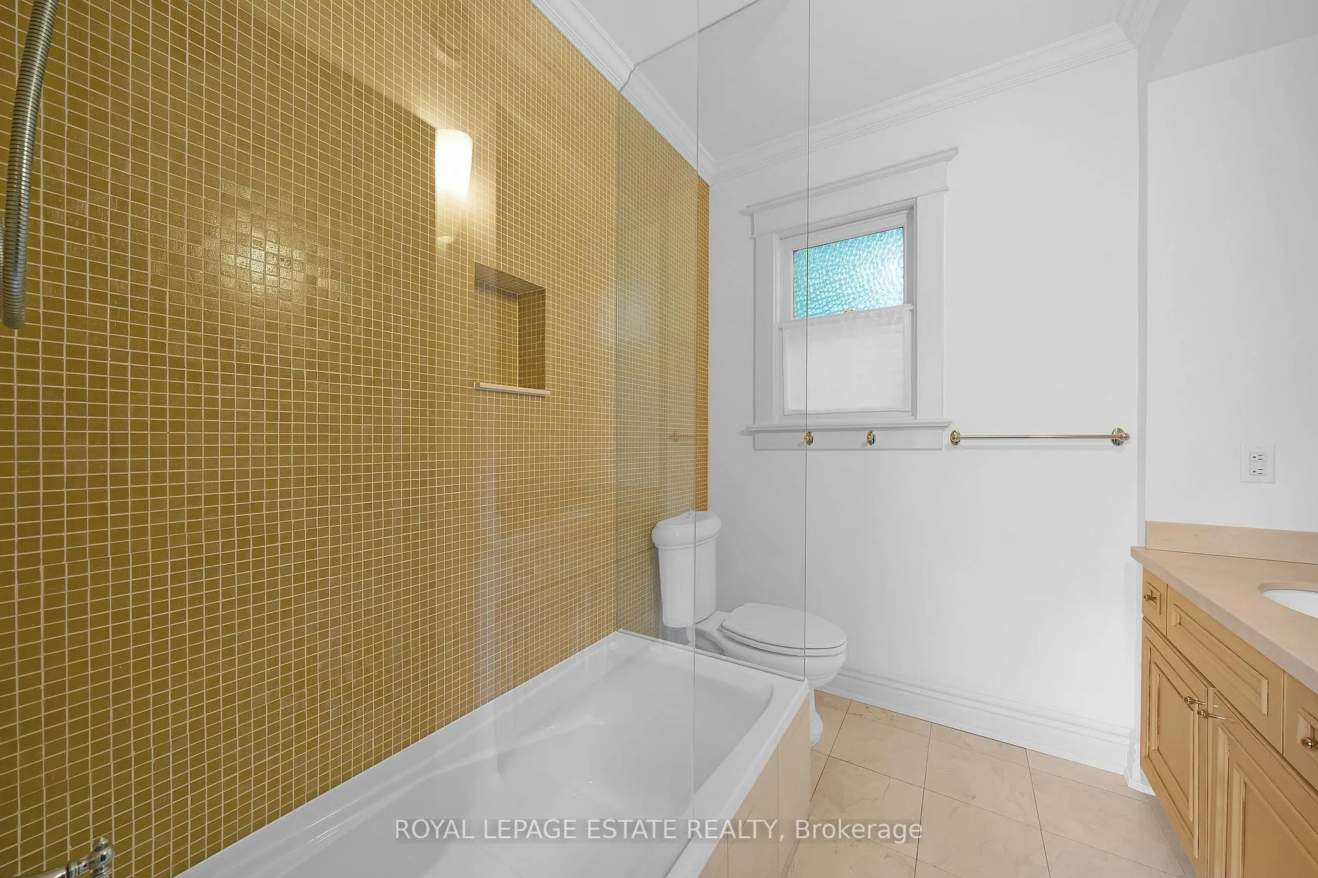 Photo 29 of 101 Silver Birch Avenue, Toronto, The Beaches — HOMEH