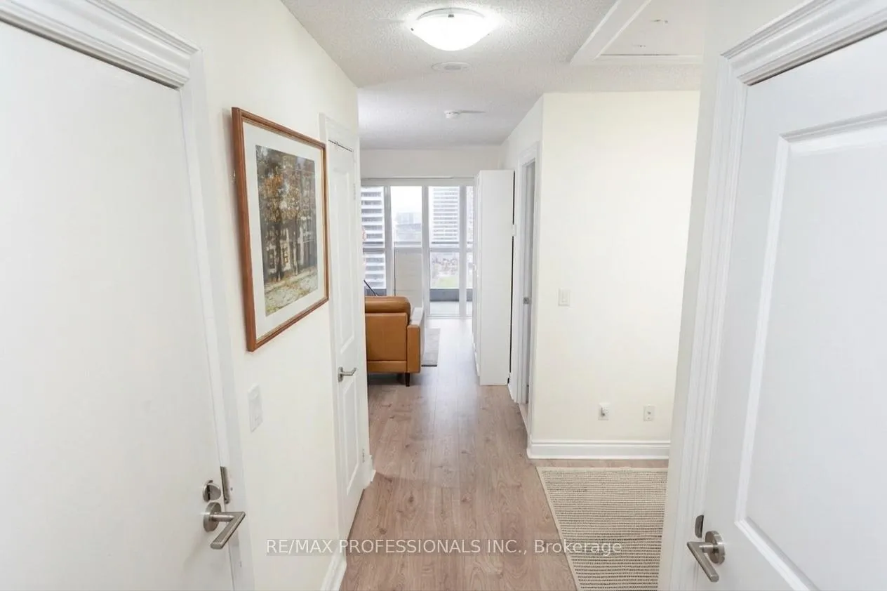 Photo 5 of Unit 1501, 28 Ted Rogers Way, Toronto, Church-Yonge Corridor — HOMEH