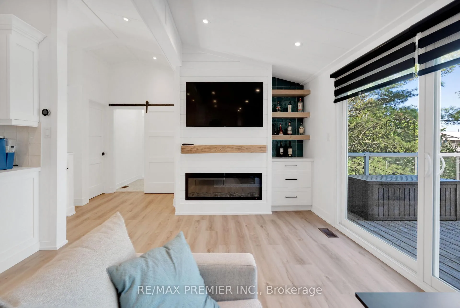 Photo 10 of 891 Tiny Beaches Road S, Tiny, Rural Tiny — HOMEH