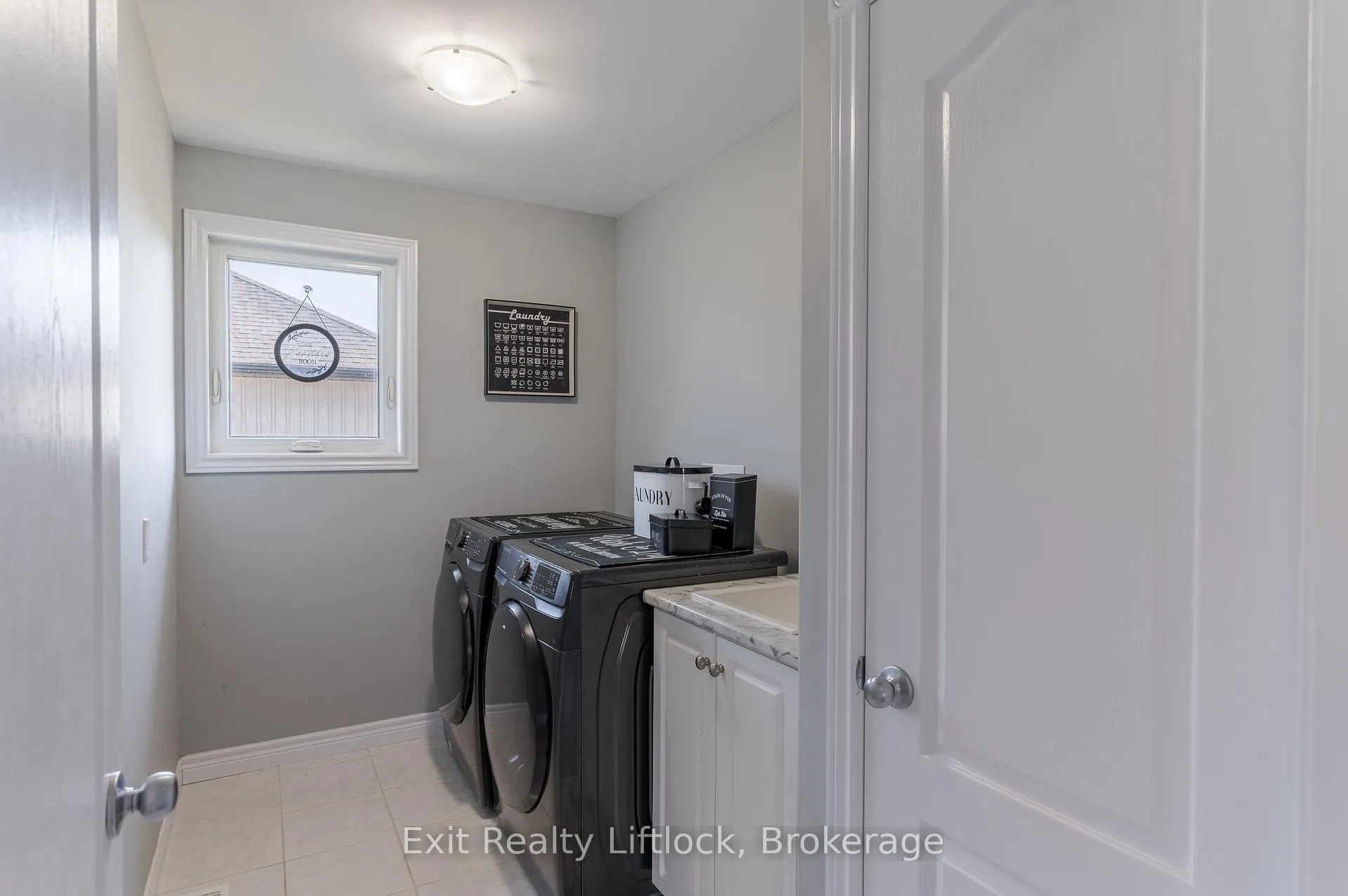 Photo 36 of 11 Darrell Drain Crescent, Asphodel-Norwood, Rural Asphodel-Norwood — HOMEH