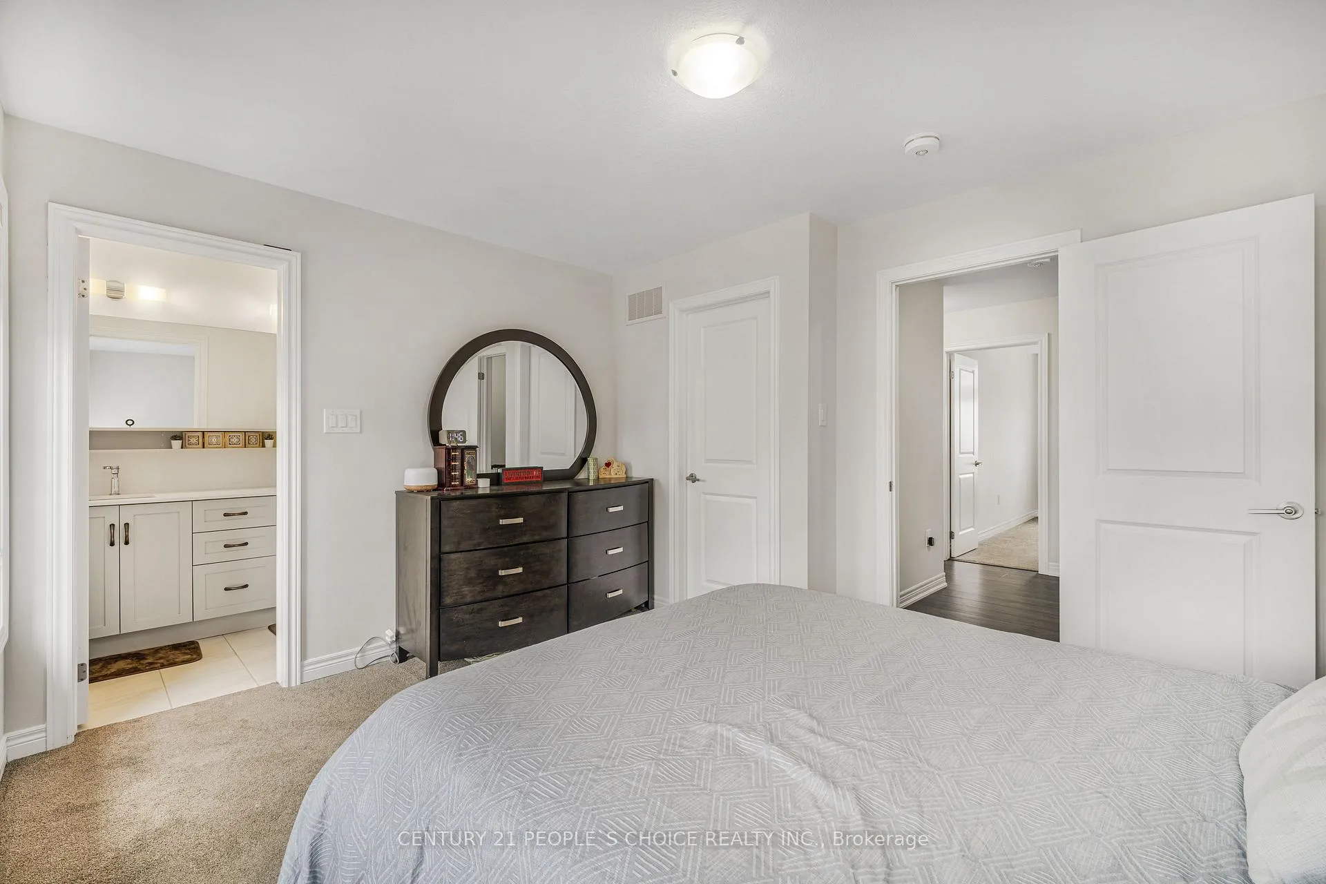 Photo 31 of Unit 25, 10 Birmingham Drive, Cambridge — HOMEH