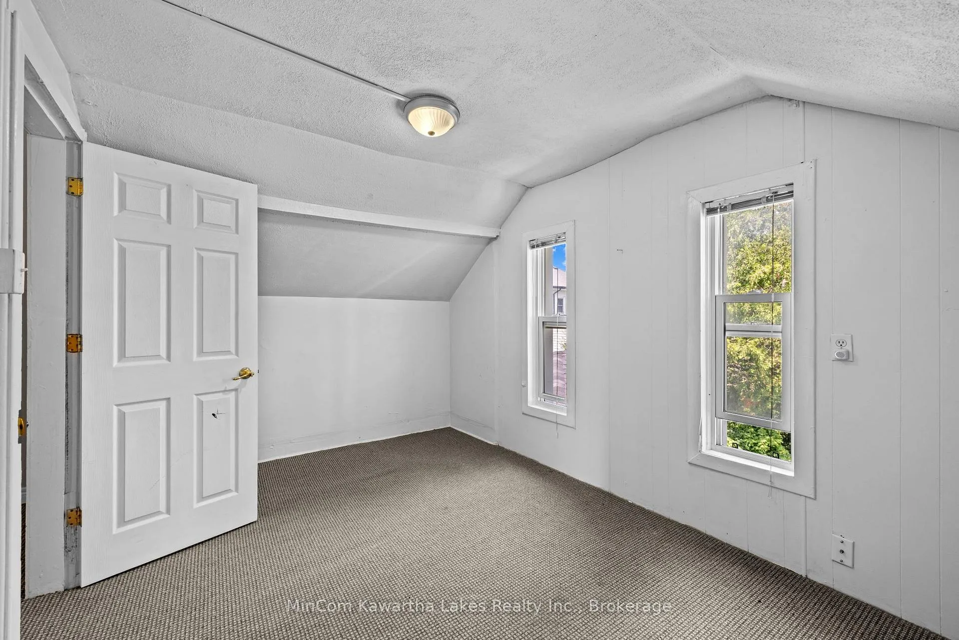 Photo 17 of 270 Sherbrooke Street, Peterborough, Town Ward 3 — HOMEH