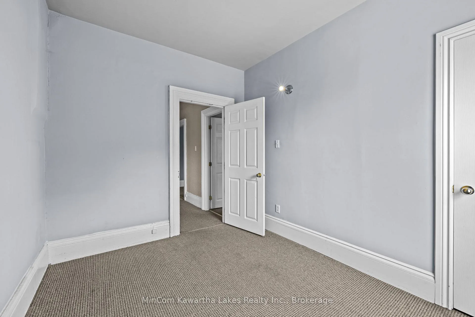 Photo 26 of 270 Sherbrooke Street, Peterborough, Town Ward 3 — HOMEH