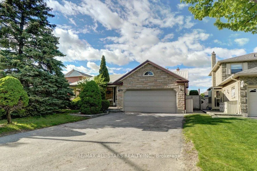 Photo 1 of 75 Hawley Crescent, Whitby, Blue Grass Meadows — HOMEH