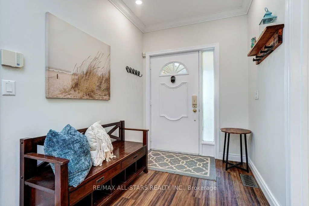 Photo 2 of 75 Hawley Crescent, Whitby, Blue Grass Meadows — HOMEH