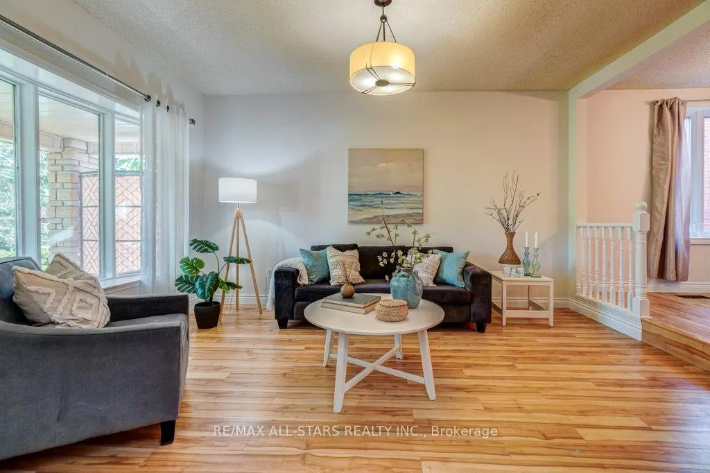 Photo 3 of 75 Hawley Crescent, Whitby, Blue Grass Meadows — HOMEH