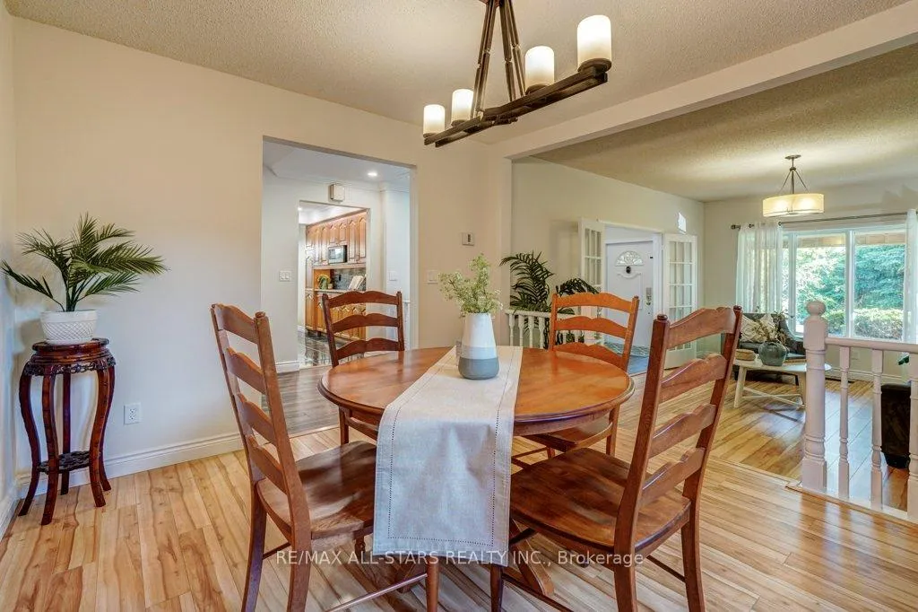 Photo 6 of 75 Hawley Crescent, Whitby, Blue Grass Meadows — HOMEH