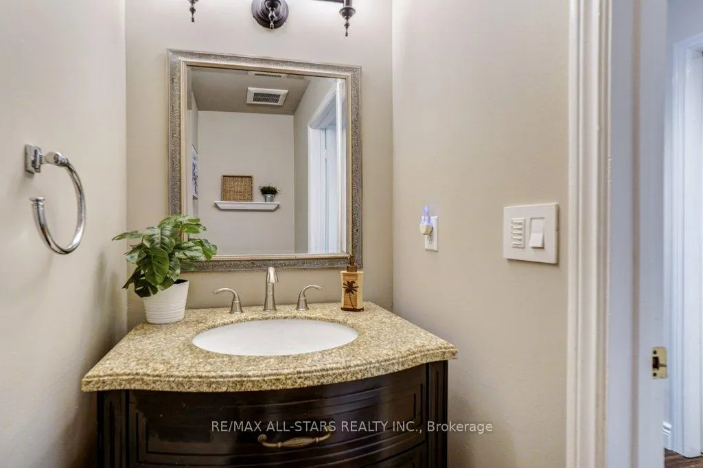 Photo 20 of 75 Hawley Crescent, Whitby, Blue Grass Meadows — HOMEH