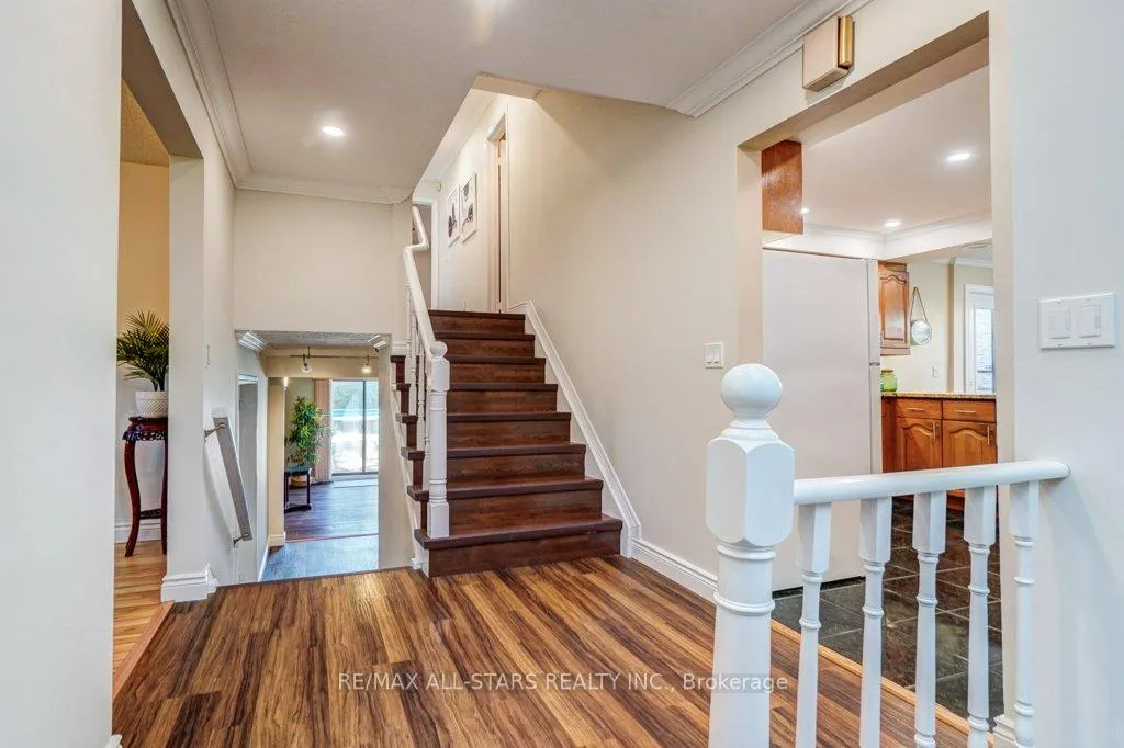 Photo 24 of 75 Hawley Crescent, Whitby, Blue Grass Meadows — HOMEH