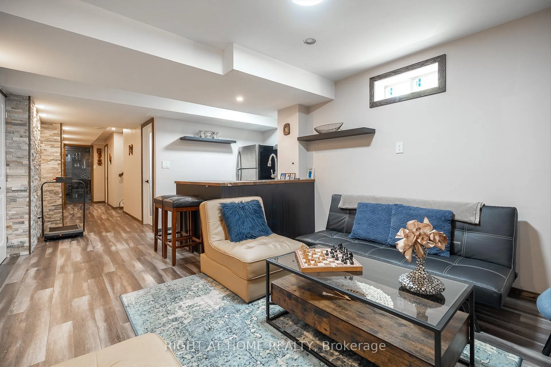 Photo 33 of 1192 Raspberry Terrace, Milton, Ford — HOMEH