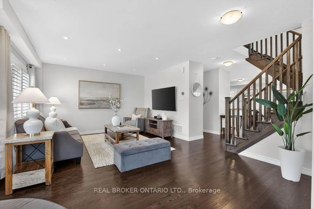 Photo 2 of 2 Kenridge Terrace, Hamilton, Stoney Creek Mountain — HOMEH
