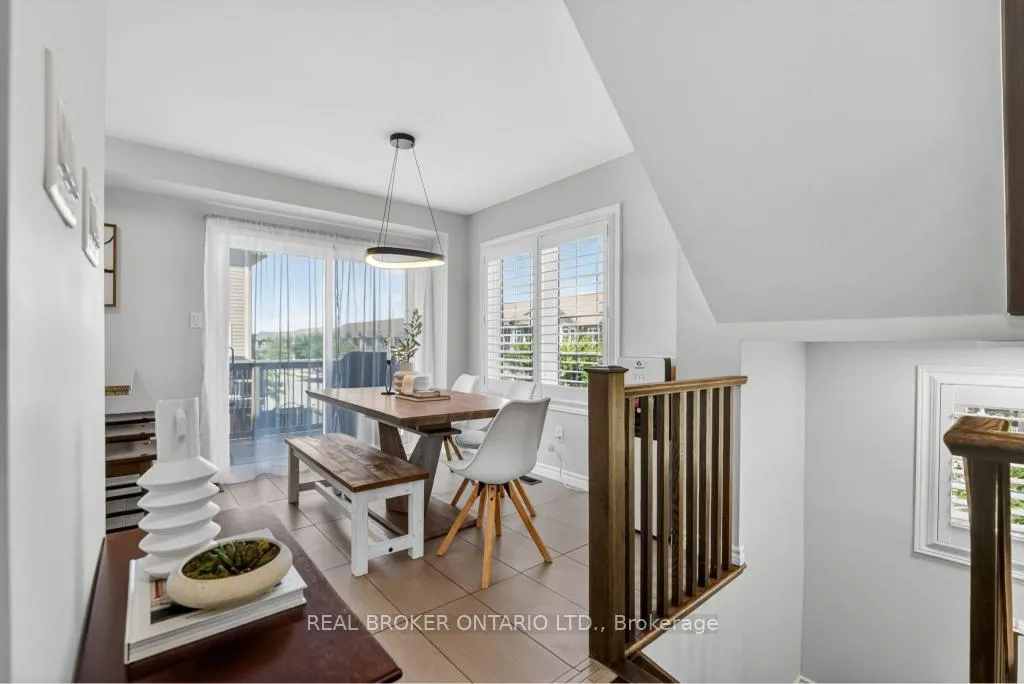 Photo 12 of 2 Kenridge Terrace, Hamilton, Stoney Creek Mountain — HOMEH