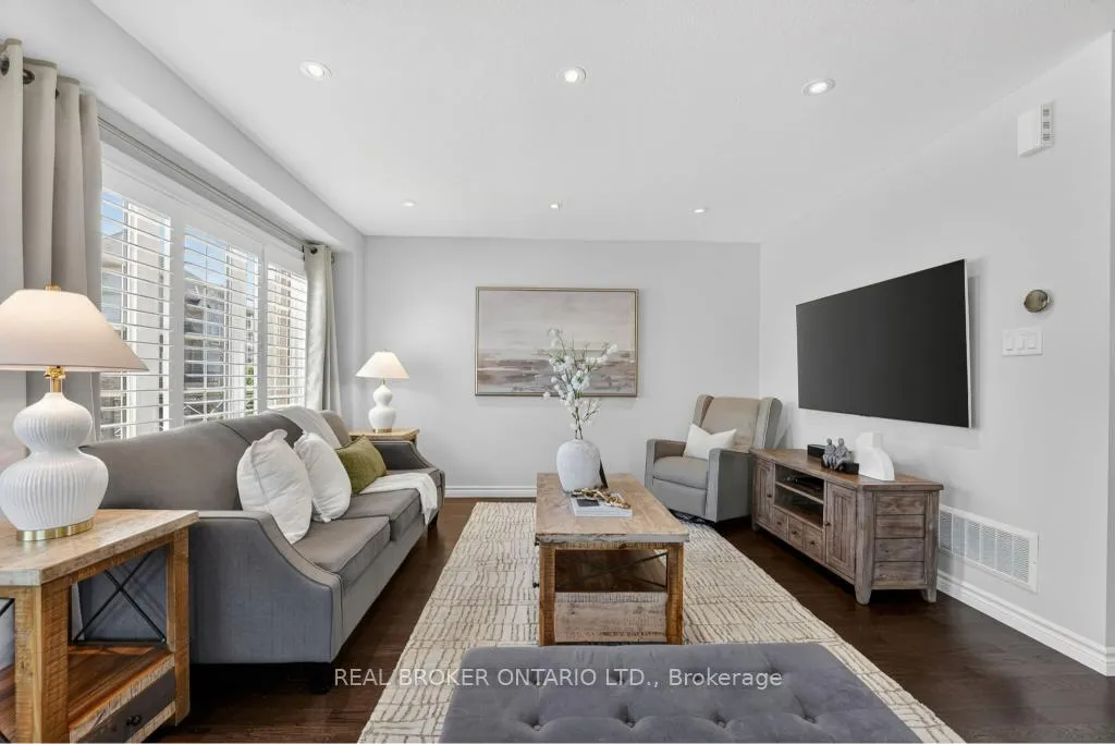 Photo 18 of 2 Kenridge Terrace, Hamilton, Stoney Creek Mountain — HOMEH