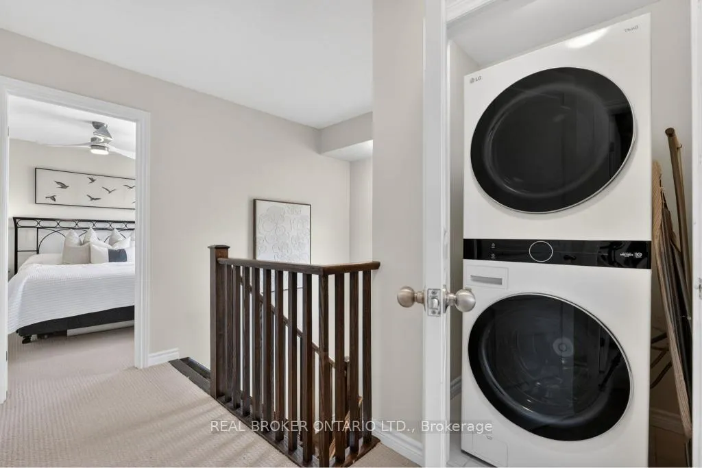 Photo 21 of 2 Kenridge Terrace, Hamilton, Stoney Creek Mountain — HOMEH