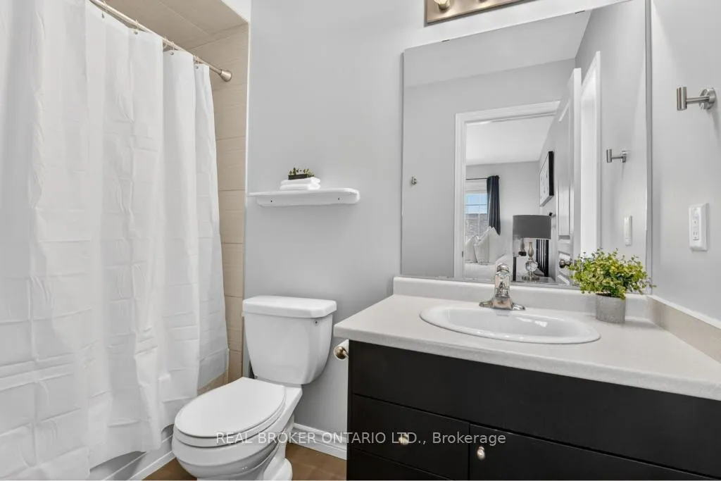 Photo 23 of 2 Kenridge Terrace, Hamilton, Stoney Creek Mountain — HOMEH