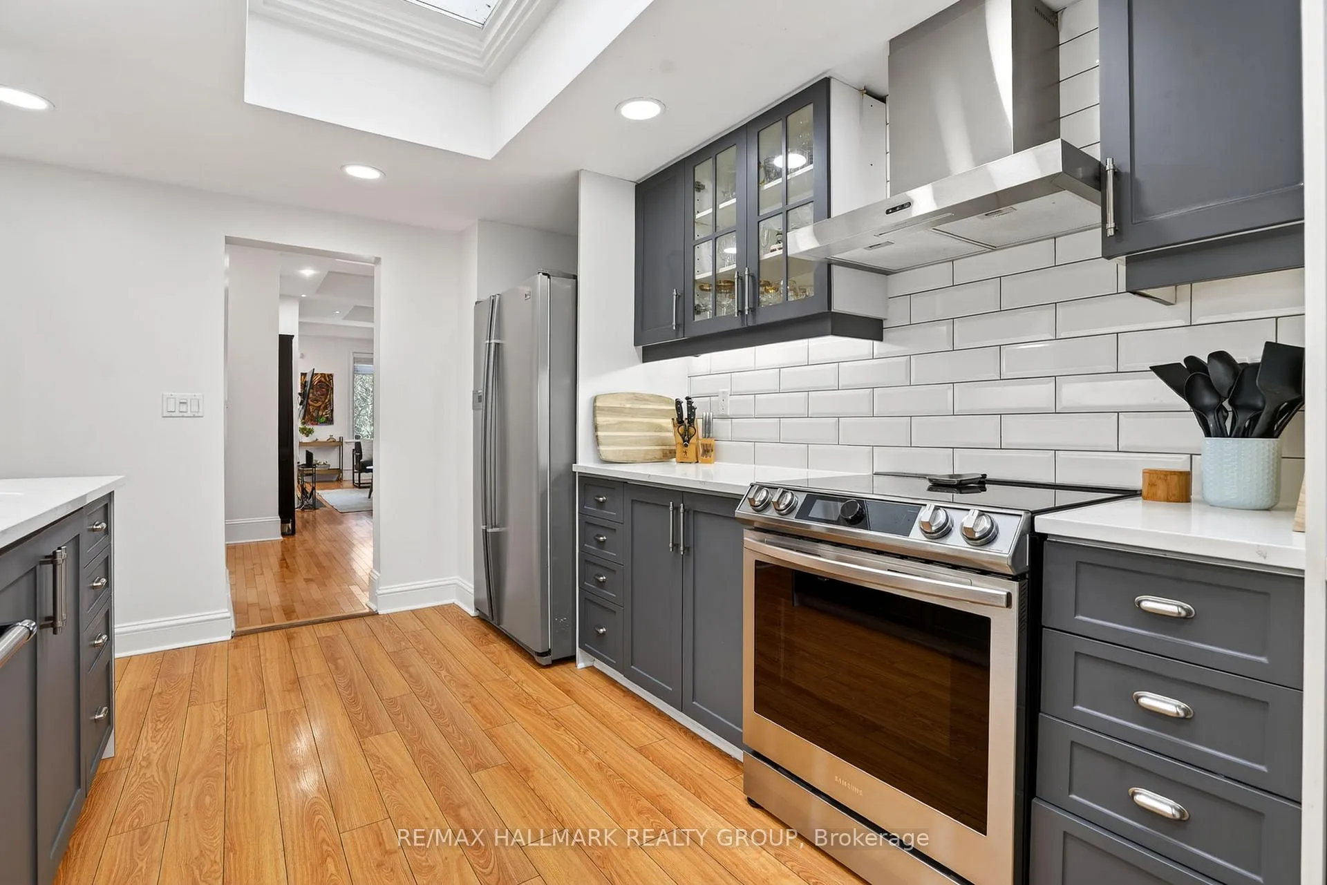 Photo 24 of 425 Echo Drive, Ottawa, Ottawa East — HOMEH