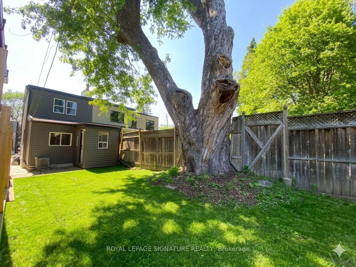 Photo 30 of 35 August Avenue, Scarborough, Oakridge — HOMEH