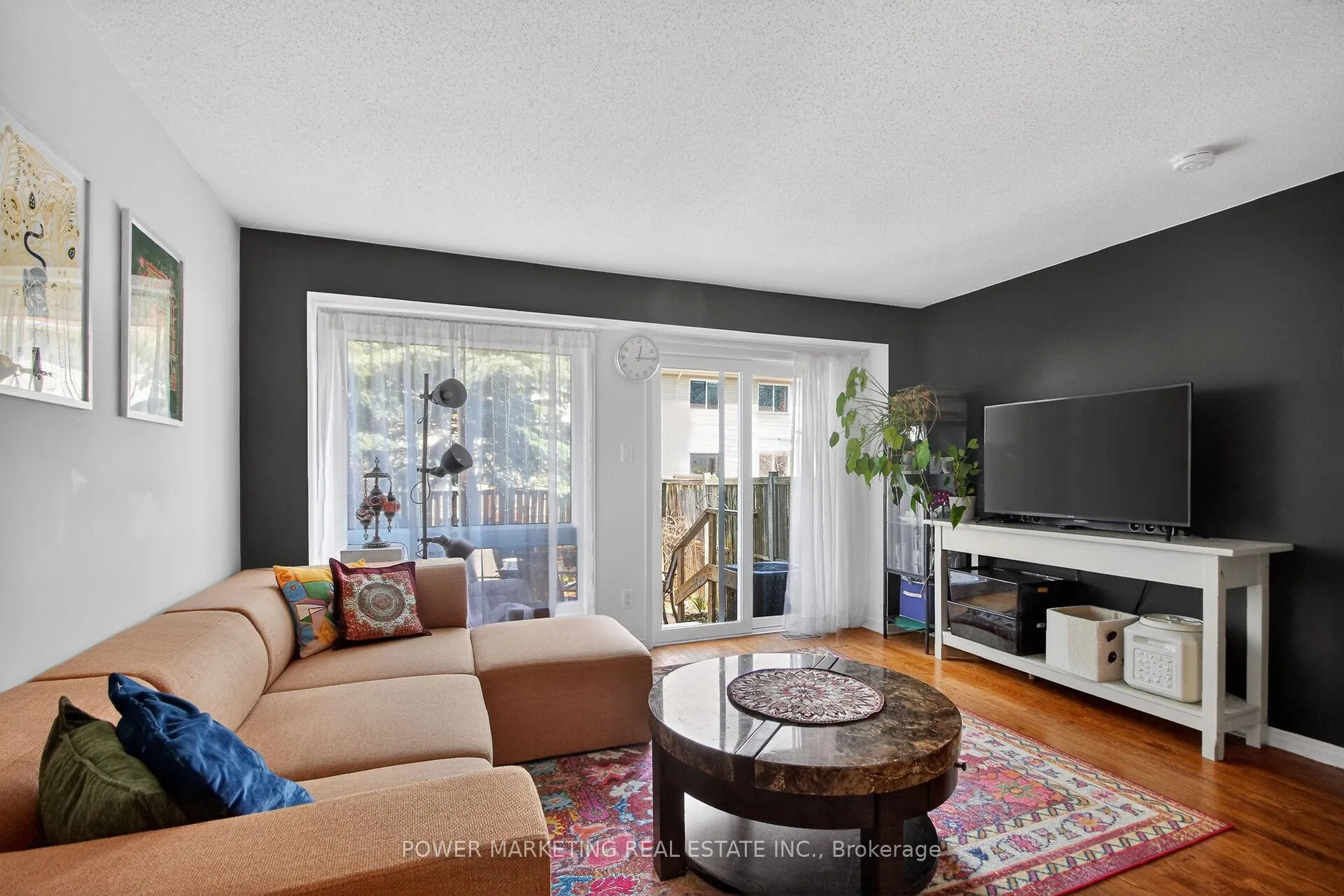 Photo 18 of 122 Scout Street, Ottawa, Central Park — HOMEH