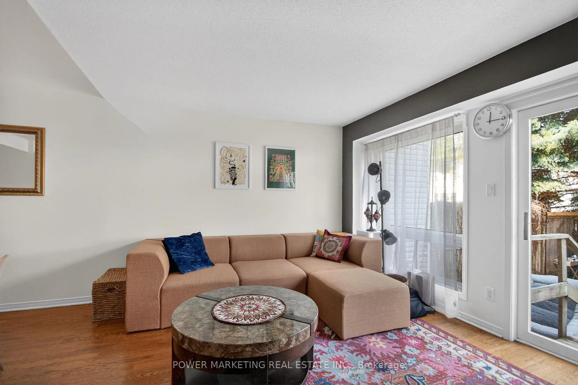 Photo 19 of 122 Scout Street, Ottawa, Central Park — HOMEH
