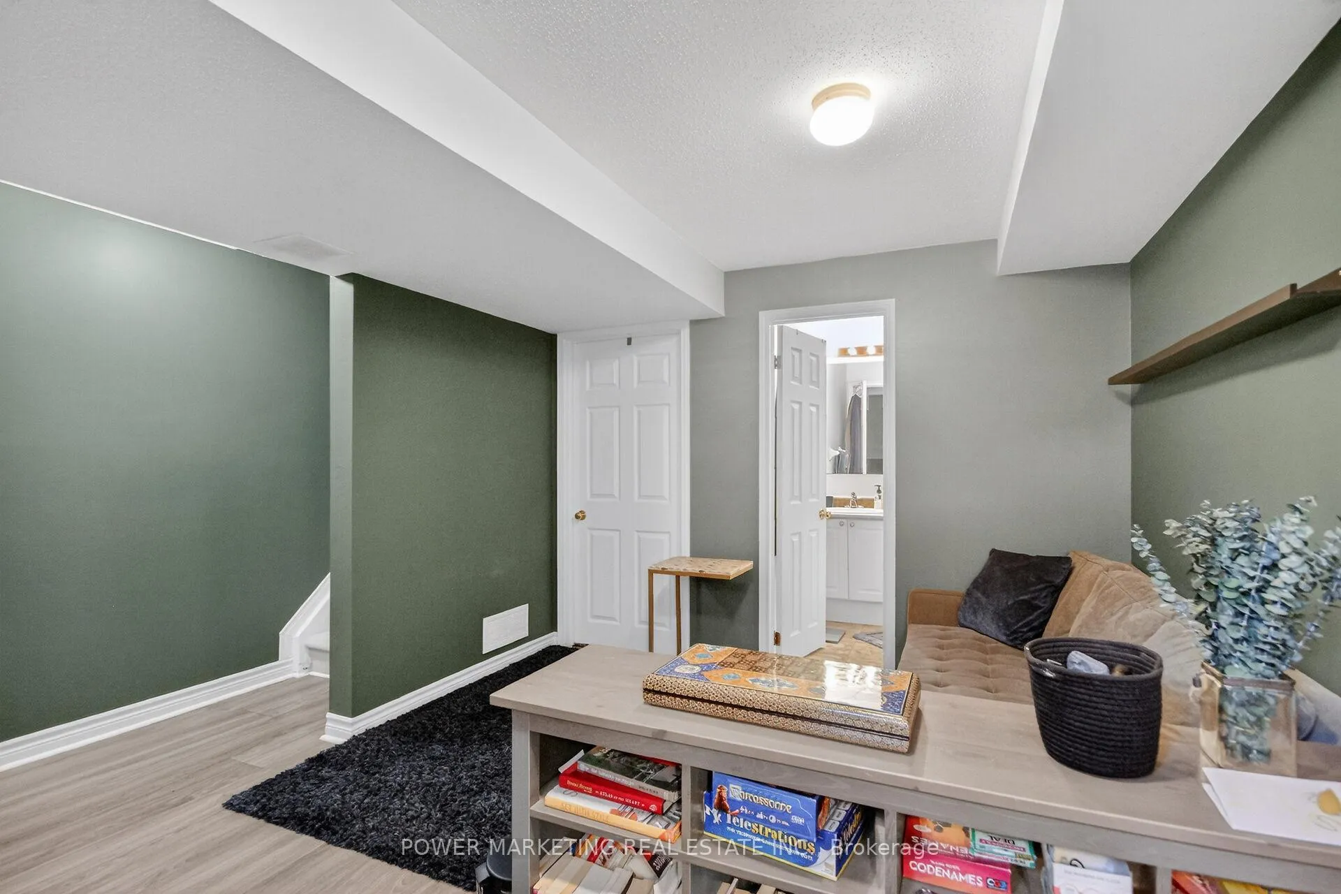 Photo 35 of 122 Scout Street, Ottawa, Central Park — HOMEH