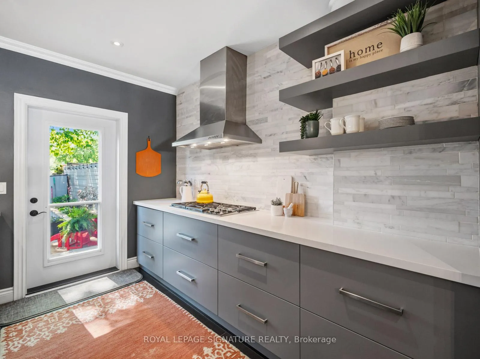 Photo 10 of 82 Glenmount Park Road, Toronto, East End-Danforth — HOMEH