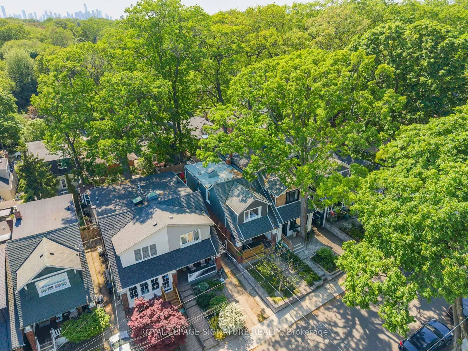 Photo 38 of 82 Glenmount Park Road, Toronto, East End-Danforth — HOMEH