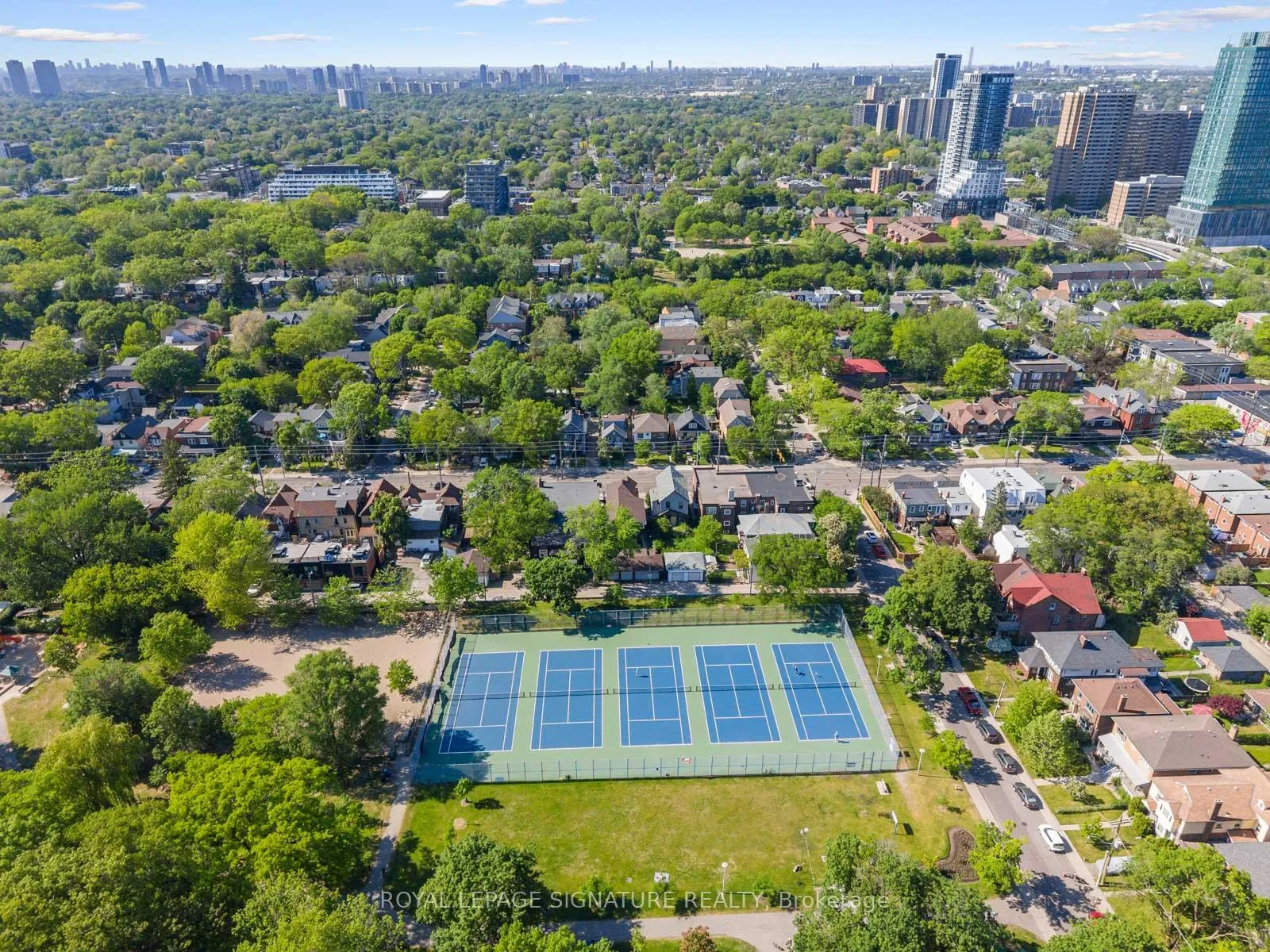 Photo 41 of 82 Glenmount Park Road, Toronto, East End-Danforth — HOMEH