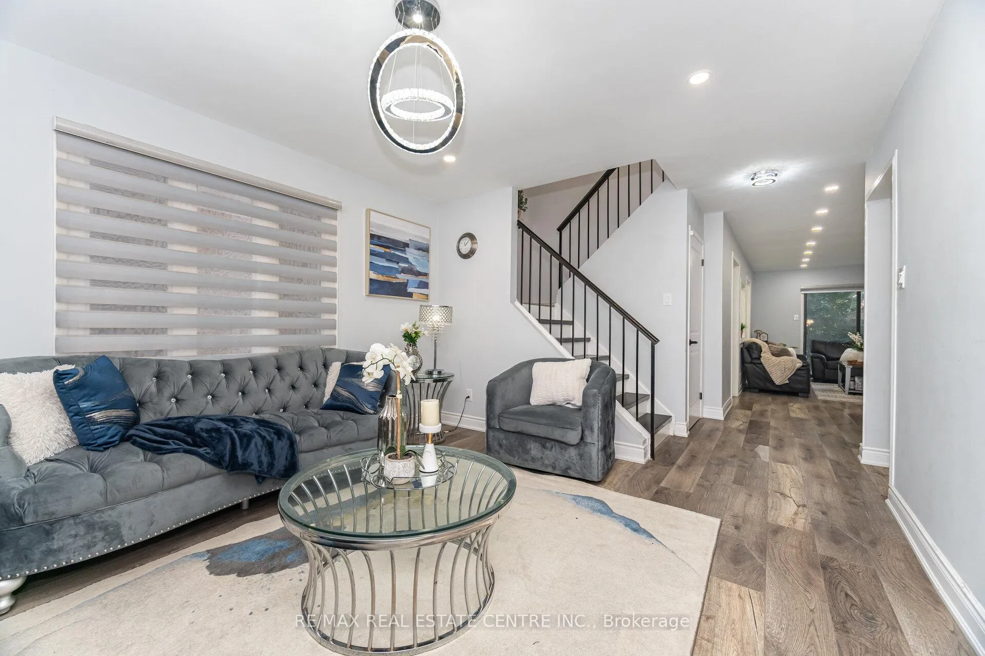 Photo 13 of 44 Abelard Avenue, Brampton, Fletcher's West — HOMEH