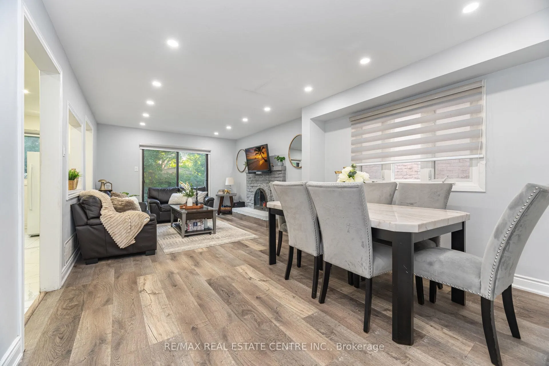 Photo 14 of 44 Abelard Avenue, Brampton, Fletcher's West — HOMEH